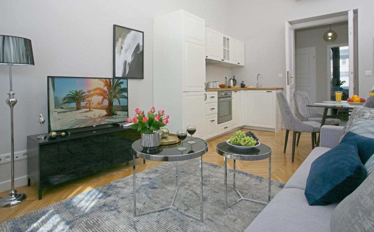 Gem Apartment By Castle Краків Екстер'єр фото